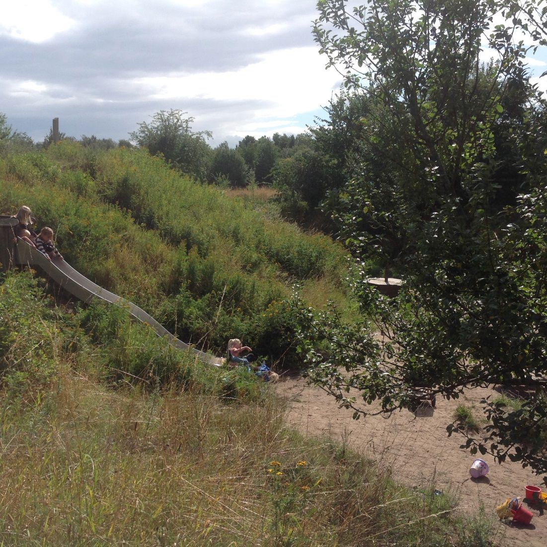 Legeplads i Børnehuset Mælkevejen